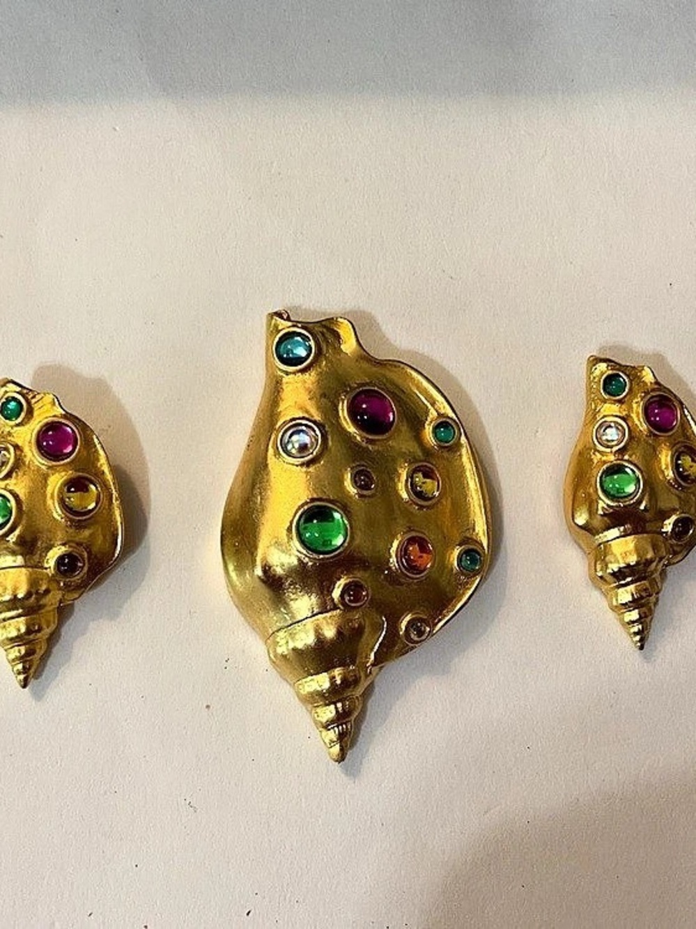 JJ for Park Lane Shell Brooch and Earrings Gold Multicolor Highly Collectible